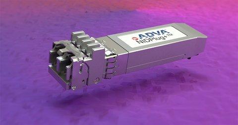 ADVA bringt das erste 10G Netzabschlussgerät in Form eines steckbaren optischen Transceivers auf den Markt