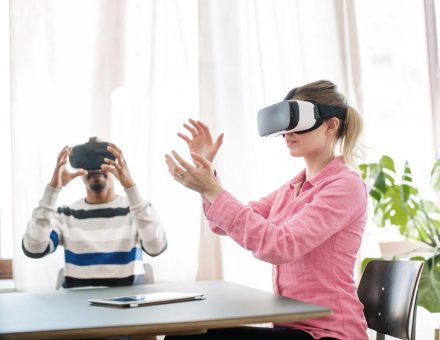 Planer-Roadshow 2019 – Gemeinsame Veranstaltung der Firmen dormakaba, theben, Wago und Waldmann: Digitalisierung hautnah erleben