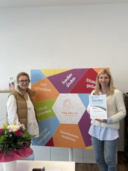 1.111 Euro für Geschwister-Gemeinschaft