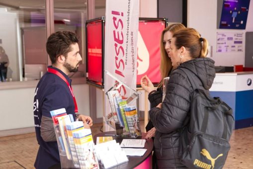 Tag der offenen Tür in der Bildungsakademie stellt Handwerk ins Rampenlicht