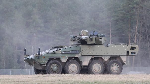 Multi-Milliardenvertrag für Rheinmetall: Der „Schwere Waffenträger Infanterie“ verleiht den Mittleren Kräften des Heeres Feuerkraft und schnelle Beweglichkeit