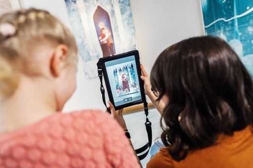 „STERNTALER Best of“ erweckt Märchen in Schloss & Park Lichtenwalde zum Leben