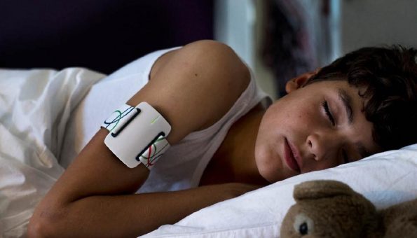 Anwenderbericht: Zuverlässige Stromversorgung für Epilepsie-Erkennung im Schlaf