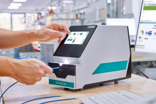 Abisolierautomat für die effiziente Leitervorbereitung