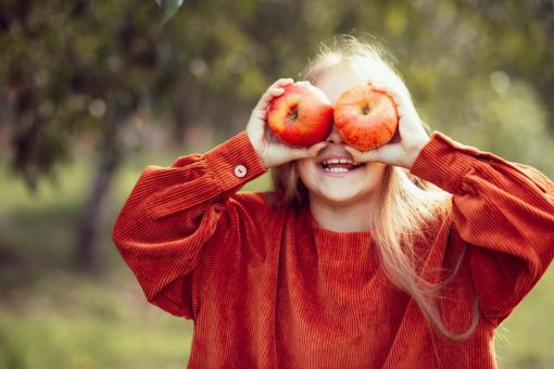 Tag der Streuobstwiese 2024: Hunderte Gastgeberinnen und Gastgeber laden europaweit ein