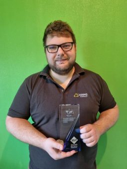 COSMO CONSULT Experte Patrick Schiefer erhält besondere Microsoft -Auszeichnung