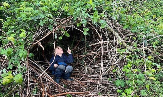 Weltspieltag 2024: Spielplatztreff lädt Familien ein, Naturerfahrungsräume zu entdecken