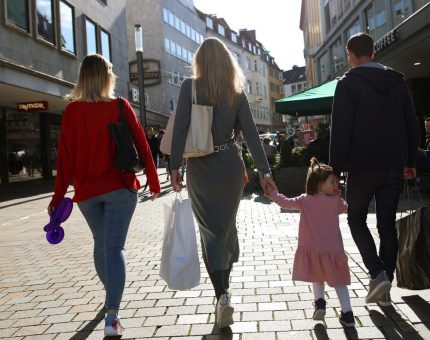 Vier Sondershopping-Termine für 2022 in Bielefelder City geplant