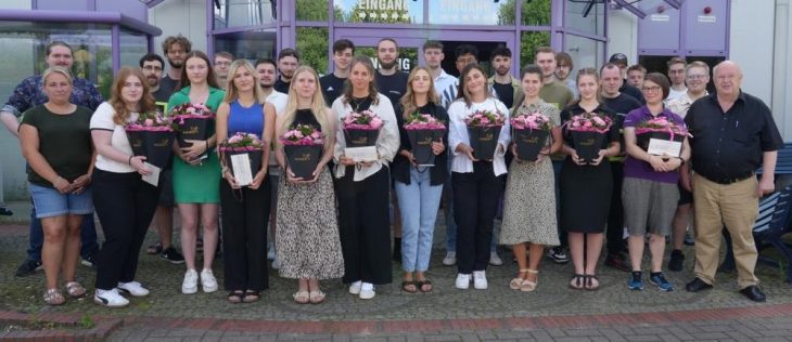 Auszubildende der WORTMANN AG mit erfolgreichem Abschluss 2024