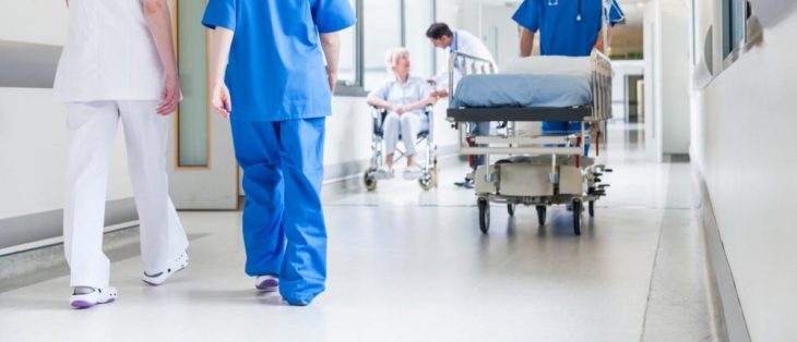 GOÄ für juristische Personen: MVZ-GmbH müssen sich doch an Gebührenordnung für Ärzte halten