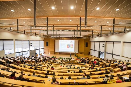 Hörsaalluft schnuppern und Uni erleben – Schnupperstudientage an der TU Ilmenau