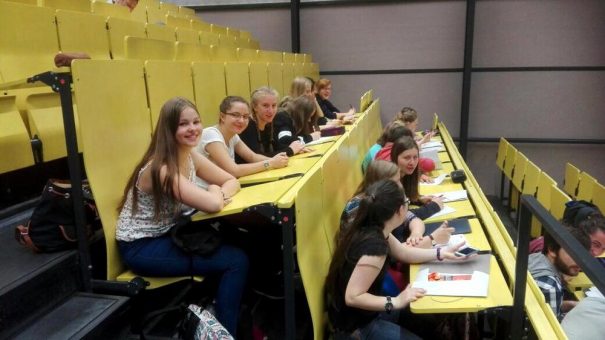 Sommeruniversität der TU Ilmenau für Schülerinnen