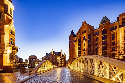 Speicherstadt leuchtet seit 20 Jahren