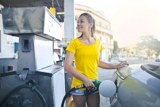 Apotheken und Benzinpreise: Auswirkungen auf die Gesundheitsversorgung