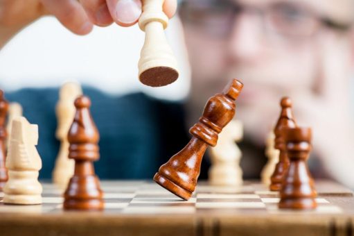 Overwiening’s Schachzug: Resolution fordert klare Position gegen Lauterbach