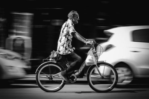 Das „Verrücktes-Fahren“-Gesetz: Klare Regeln für sicheres Fahren“