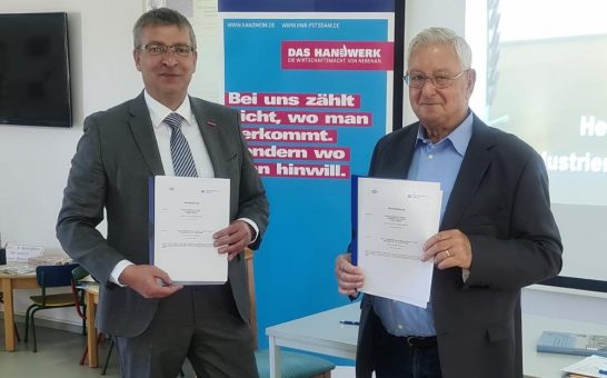 Handwerkskammer Potsdam und Industriemuseum Teltow e.V. besiegeln Partnerschaft zur Berufsorientierung