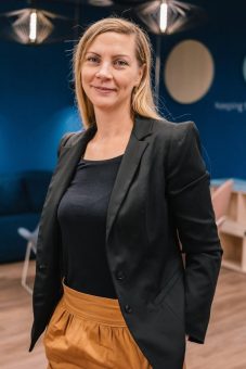 Zwei starke Frauen an der Spitze von 1000 Satellites: Julia Wagner und Lisa Glassner übernehmen Führungsrollen in der Metropolregion Rhein-Neckar und München