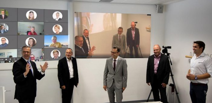 Minister Wolf informiert sich über das digitale Sommersemester an der Hochschule Worms