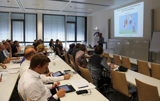 Lehrerinnen und Lehrer zu Gast an der Hochschule Worms