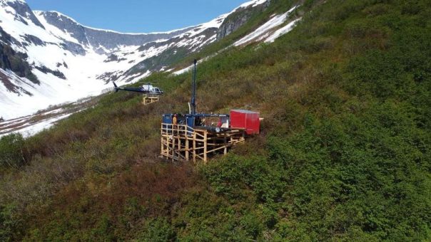 Goliath Resources: Erste Step-Out-Bohrung trifft Goldvererzung auf bis zu 95,5 Metern Breite