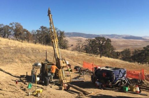 Blue Moon entdeckt neue Massivsulfidzone