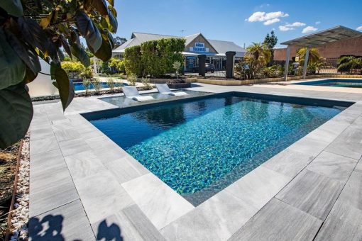 Nachfrage steigt: First Graphen-Kunden starten die Produktionsphase