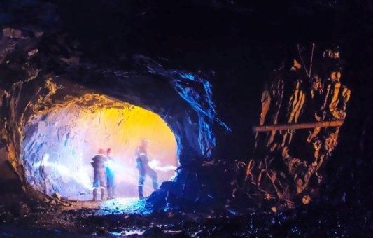Blue Lagoon: Neue Goldzone auf Dome Mountain erschlossen?