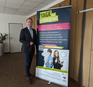 Tage der Ausbildung: Dr. Mischak: Wichtige Hilfe beim Start ins Berufsleben