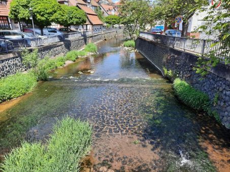Kein Wasser mehr aus Bächen, Flüssen und Seen