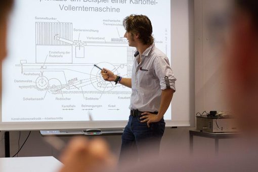 Mit Weiterbildung zum Erfolg: Technik für Betriebswirte