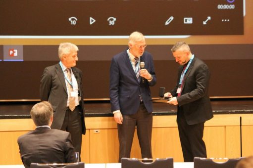 Schneller, zuverlässiger, kostengünstiger – Galileo-Preis geht an Professor der Hochschule Kaiserslautern