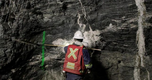 Osisko Development gibt den aktuellen Stand der Grossprobenentnahme und der unterirdischen Erschliessung des Goldprojekts Cariboo bekannt