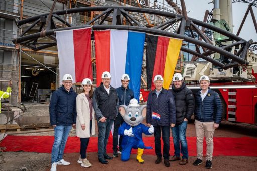 Achterbahn im Europa-Park feiert Schienenschluss
