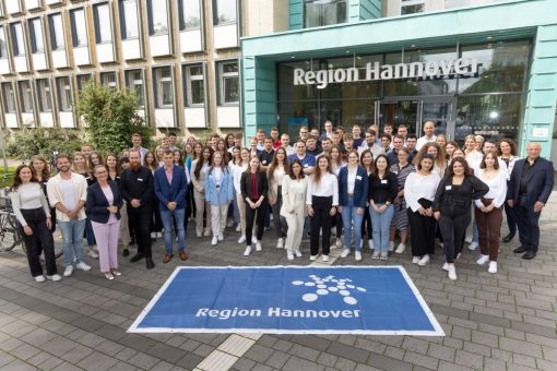 73 junge Talente starten bei der Region ins Berufsleben
