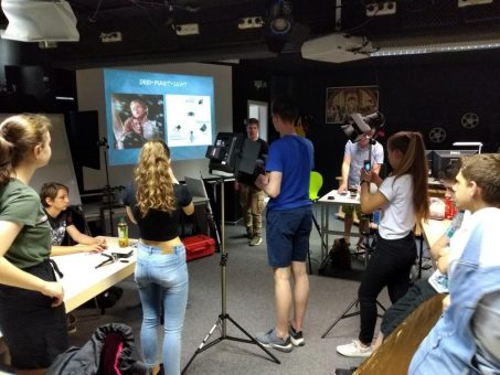 To the Movies 2020: Jetzt für die Junge Filmschule bewerben!