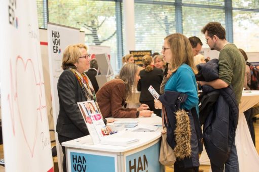 Neue Denkansätze: FrauenBerufsBörse am 9.11. im Regionshaus