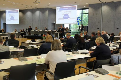 Regionspräsident schlägt weitere Senkung der Regionsumlage vor
