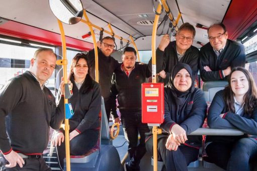 VAG knackt Marke von 1000 Mitarbeitenden – und bildet Busfahrer*innen nun selbst aus