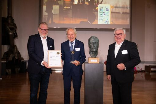 Prof. Dr. Dr. h.c. mult. August-Wilhelm Scheer mit Rudolf-Diesel-Medaille ausgezeichnet