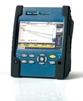 Handliches OTDR mit kleinster Totzone komplettiert das Produktportfolio von Softing IT Networks
