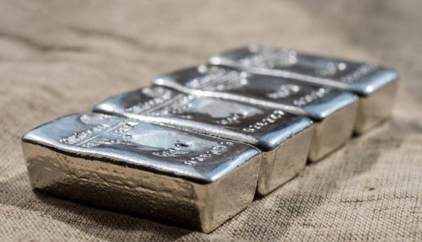 Handelskriege, geopolitische Bedrohungen – Hat Silber Potenzial bis 40 USD?