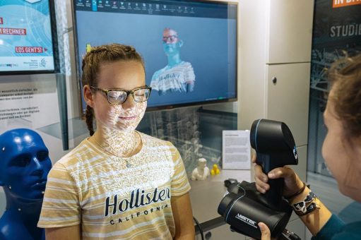 Hightech-Ausstellung am Schulverbund Süßen macht Lust auf Zukunftsberufe