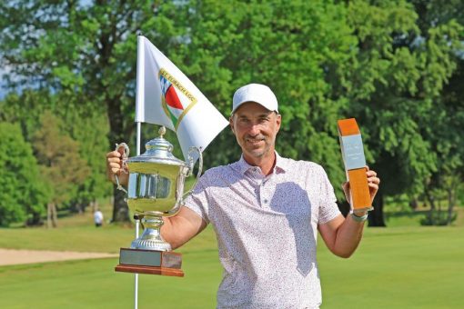 Reise in die Vergangenheit: Nick Burdekin gewinnt Dieter Praun Trophy und PGA Seniors Championship