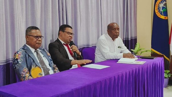 Mord und Verfolgung von Lehr- und Gesundheitsfachkräften in Westpapua