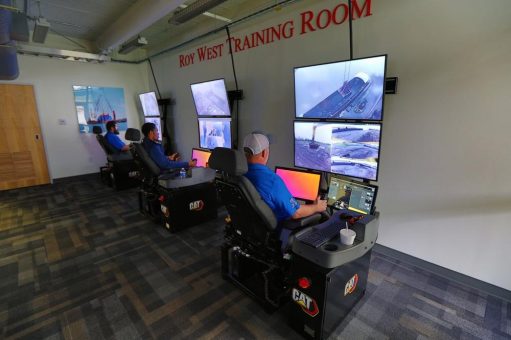 Cat Command – Fernsteuerung als Vorstufe zur autonomen Baumaschine