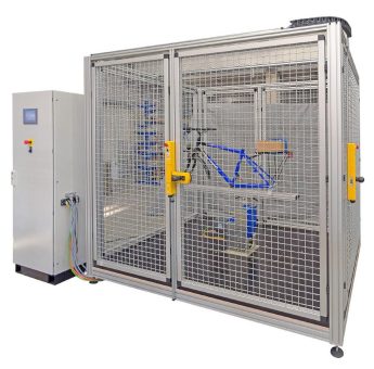 Prüfung von Gepäckträgern für Fahrräder nach DIN EN ISO 11243