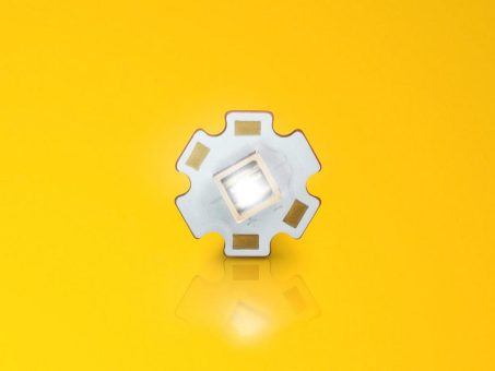 Preisgekrönt: Erstmals Weißlichtquelle und IR-Emitter auf einem Chip
