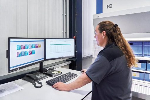 Effizienzsteigerung durch HänelSoft®-N Smart Picking mit dem Hänel Rotomat® Lagerlift