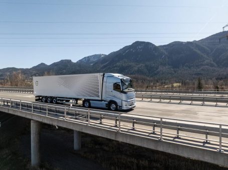 Volvo Trucks bringt Aerodynamik auf ein neues Niveau – inspiriert von der Luftfahrtindustrie
